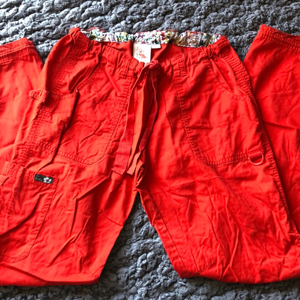 Women’s Koi scrub pants